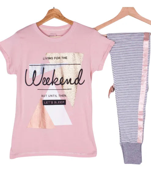 Light Pink Weekend