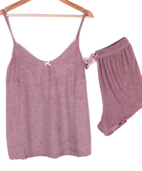 Shiny Pale Pink